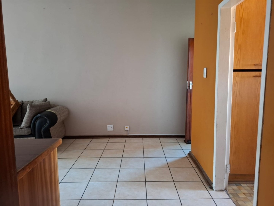 2 Bedroom Property for Sale in Bloemfontein Free State